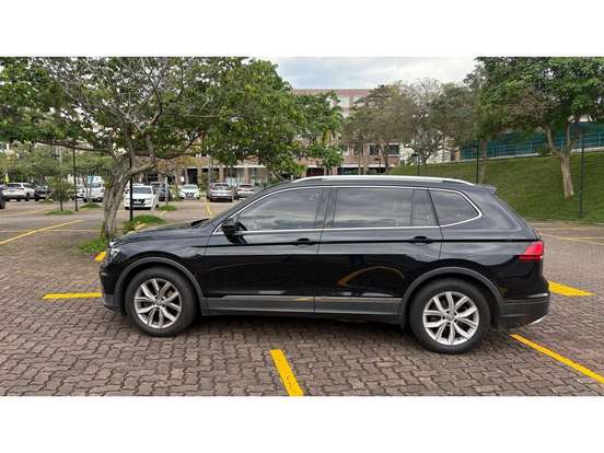 VOLKSWAGEN-TIGUAN-1.4 250 TSI TOTAL FLEX ALLSPACE COMFORTLINE TIPTRONIC VOLKSWAGEN-TIGUAN-2019