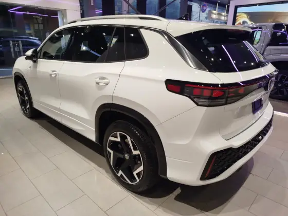 VOLKSWAGEN TIGUAN 2.0 350 TSI GASOLINA R-LINE 4MOTION AUTOMÁTICO