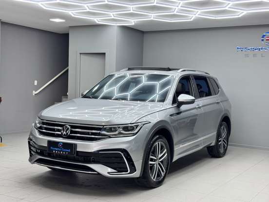 VOLKSWAGEN-TIGUAN-2.0 300 TSI GASOLINA ALLSPACE R-LINE AUTOMÁTICO VOLKSWAGEN-TIGUAN-2024