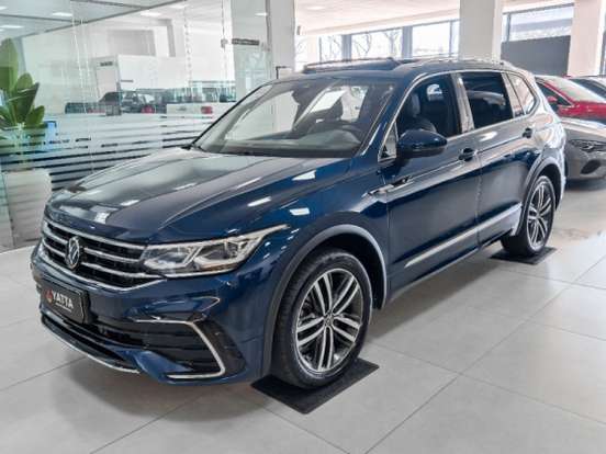 VOLKSWAGEN-TIGUAN-2.0 300 TSI GASOLINA ALLSPACE R-LINE AUTOMÁTICO VOLKSWAGEN-TIGUAN-2023