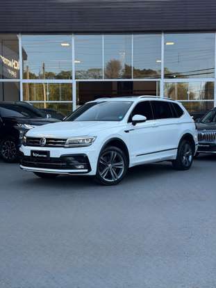 VOLKSWAGEN-TIGUAN-2019