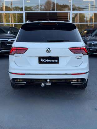 VOLKSWAGEN-TIGUAN-2019