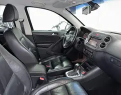 VOLKSWAGEN TIGUAN 2.0 TSI 16V TURBO GASOLINA 4P TIPTRONIC VOLKSWAGEN TIGUAN 2.0 TSI 16V TURBO GASOLINA 4P TIPTRONIC
