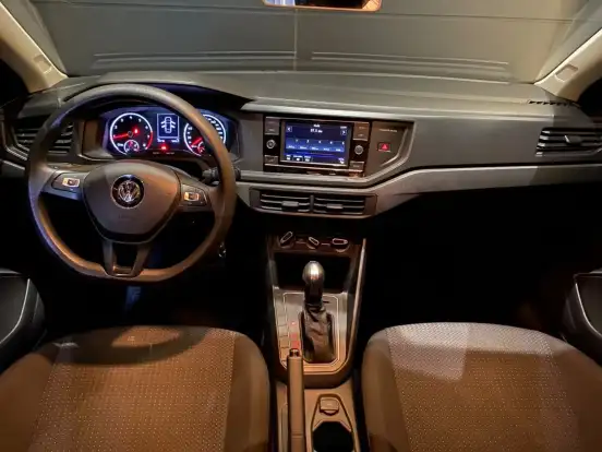 VOLKSWAGEN-VIRTUS-1.6 MSI TOTAL FLEX AUTOMÁTICO VOLKSWAGEN-VIRTUS-2021
