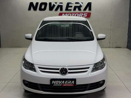 VOLKSWAGEN-VOYAGE-2012