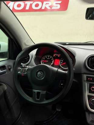 VOLKSWAGEN-VOYAGE-1.6 MI 8V FLEX 4P MANUAL VOLKSWAGEN-VOYAGE-2012