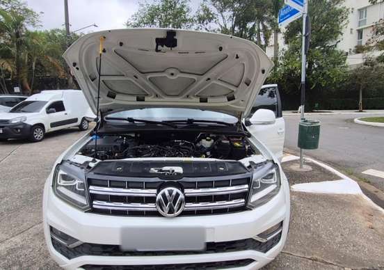 VOLKSWAGEN-AMAROK-2017