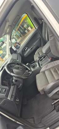 VOLKSWAGEN-AMAROK-2017