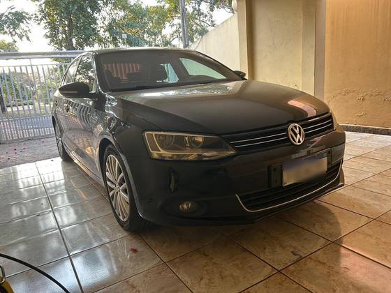 VOLKSWAGEN JETTA 2.0 TSI HIGHLINE 211CV GASOLINA 4P TIPTRONIC