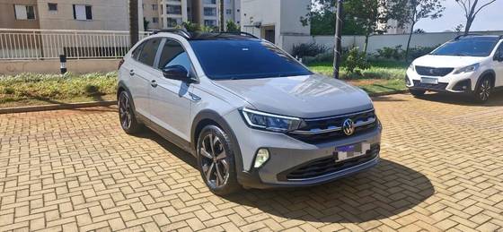 VOLKSWAGEN NIVUS 1.0 200 TSI TOTAL FLEX HIGHLINE AUTOMÁTICO