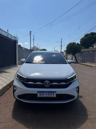 VOLKSWAGEN NIVUS 1.0 200 TSI TOTAL FLEX HIGHLINE AUTOMÁTICO