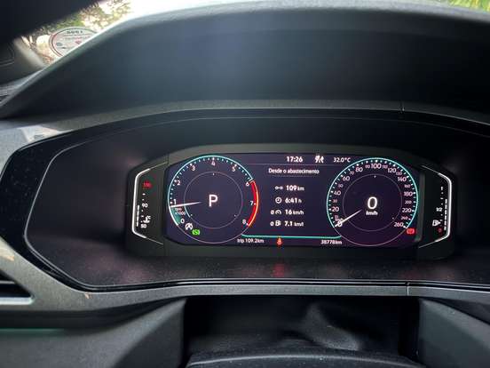 VOLKSWAGEN-TAOS-2023