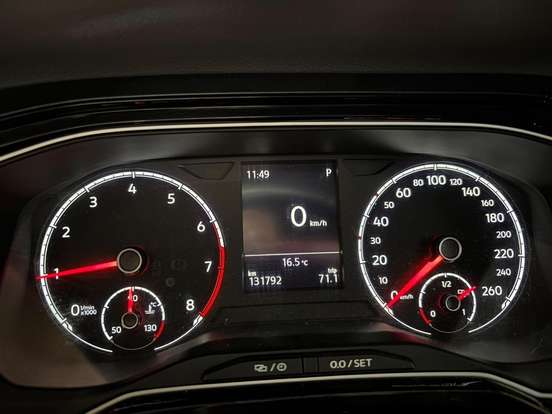 VOLKSWAGEN-VIRTUS-1.0 200 TSI COMFORTLINE AUTOMÁTICO VOLKSWAGEN-VIRTUS-2017