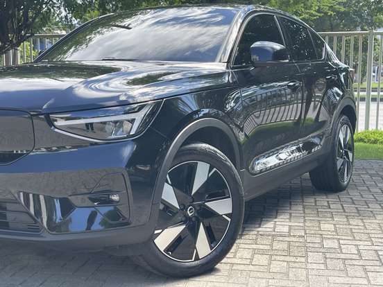 VOLVO-C40-P6 RECHARGE ELECTRIC PLUS VOLVO-C40-2023