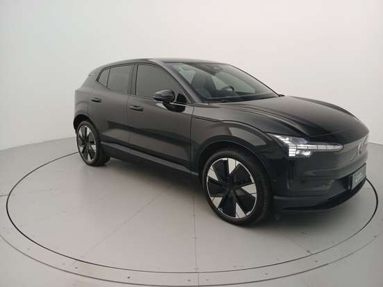 VOLVO-EX30-2024