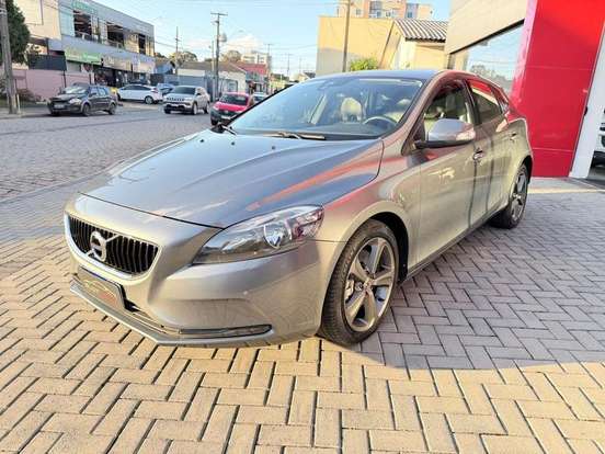 VOLVO-V40-2.0 T4 KINETIC GASOLINA 4P AUTOMÁTICO VOLVO-V40-2016