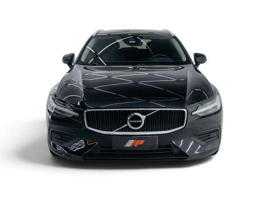 VOLVO-V60-2018