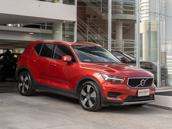 VOLVO XC40 2.0 T5 GASOLINA MOMENTUM AWD GEARTRONIC
