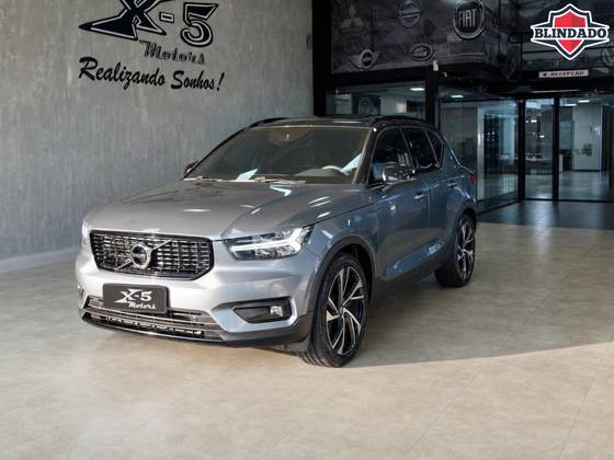 VOLVO XC40 2.0 T5 GASOLINA R-DESIGN AWD GEARTRONIC
