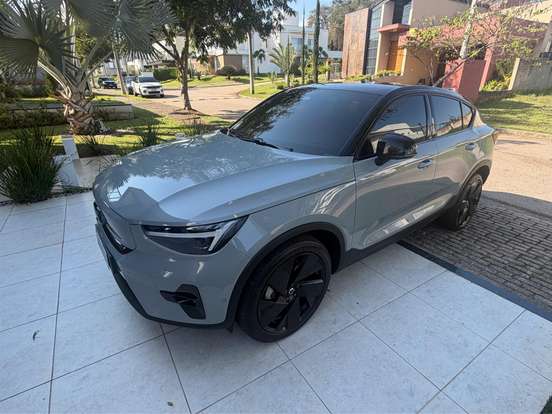 VOLVO-EC40-P8 RECHARGE TWIN ELECTRIC ULTRA BLACK EDITION AWD VOLVO-EC40-2025
