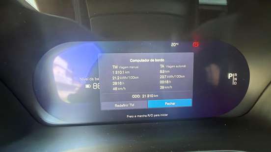 VOLVO-EC40-P8 RECHARGE TWIN ELECTRIC ULTRA BLACK EDITION AWD VOLVO-EC40-2025