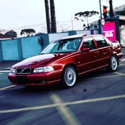 VOLVO-S70-1996