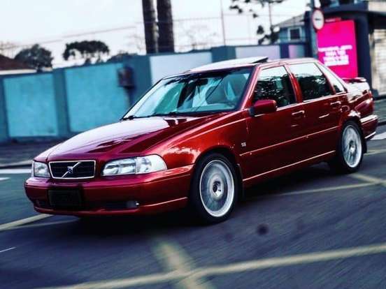 VOLVO-S70-2.3 T5 TURBO GASOLINA 4P AUTOMÁTICO VOLVO-S70-1996