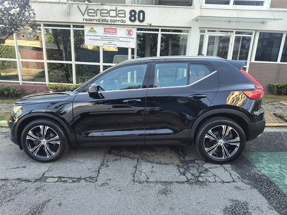 VOLVO XC40 2.0 T4 GASOLINA INSCRIPTION GEARTRONIC