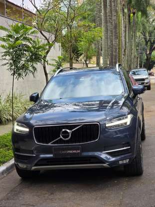 VOLVO-XC90-2018