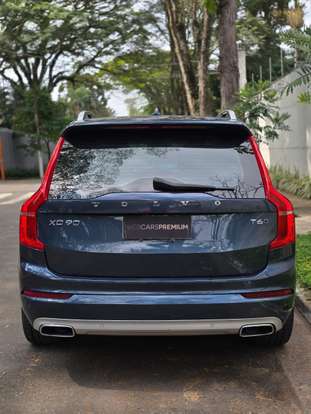 VOLVO-XC90-2018