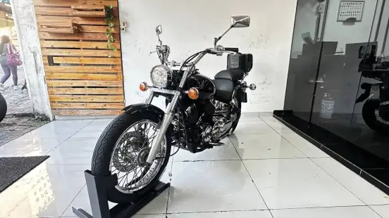 YAMAHA-DRAG STAR 650-2005