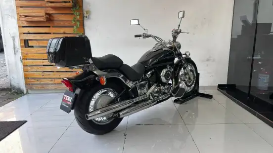 YAMAHA-DRAG STAR 650-2005