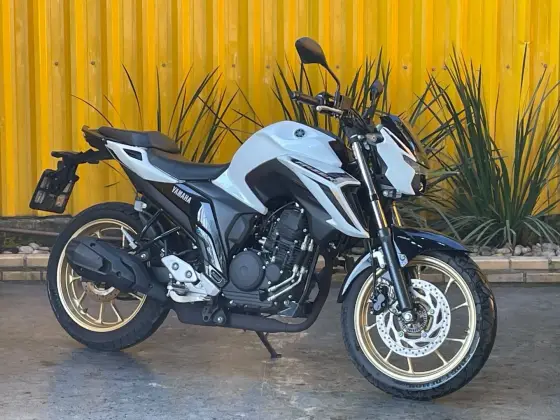 YAMAHA FZ25 FAZER CONNECTED ABS 