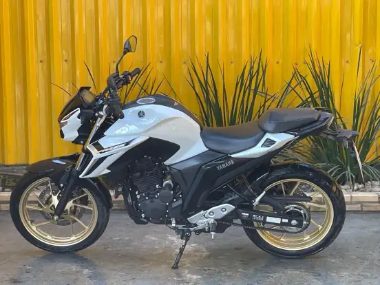YAMAHA-FZ25 FAZER CONNECTED ABS-2025