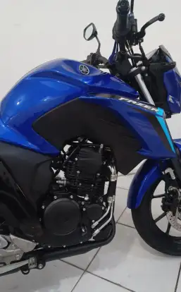 YAMAHA-FZ25 FAZER CONNECTED ABS-2025