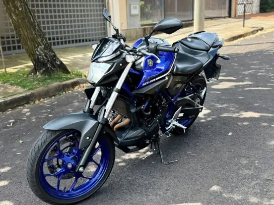 YAMAHA-MT-03 YAMAHA-MT-03-2017