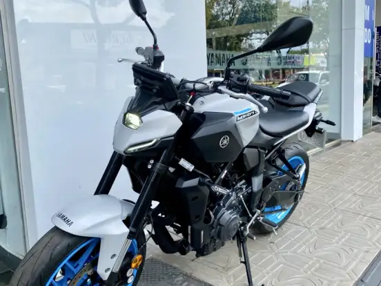 YAMAHA-MT-07 CONNECTED ABS YAMAHA-MT-07 CONNECTED ABS-2025