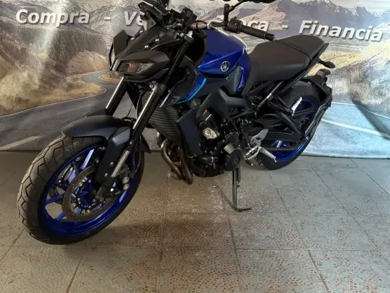 YAMAHA-MT-09 YAMAHA-MT-09-2023