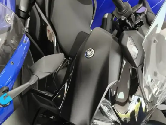 YAMAHA-XMAX 300 CONNECTED ABS YAMAHA-XMAX 300 CONNECTED ABS-2025