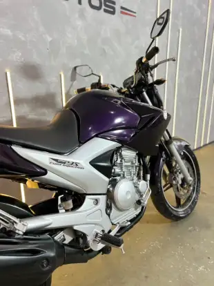 YAMAHA-YS 250 FAZER-2011
