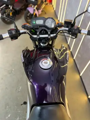 YAMAHA-YS 250 FAZER-2011