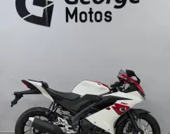 YAMAHA YZF R15 70th ANNIVERSARY YAMAHA YZF R15 70th ANNIVERSARY