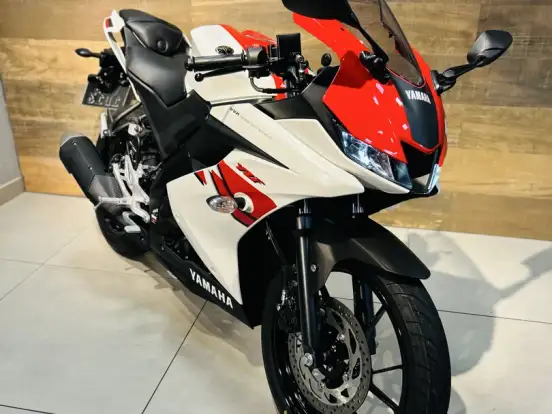YAMAHA-YZF R15 70th ANNIVERSARY YAMAHA-YZF R15 70th ANNIVERSARY-2026