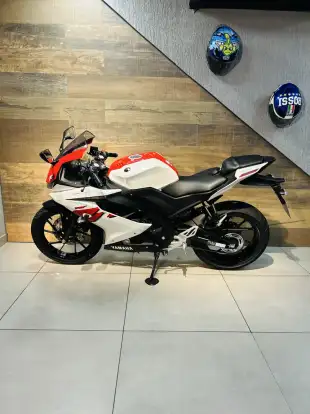 YAMAHA-YZF R15 70th ANNIVERSARY-2026