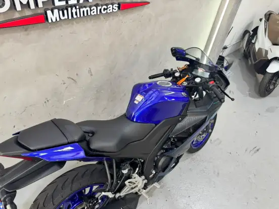 YAMAHA-YZF R15 YAMAHA-YZF R15-2024