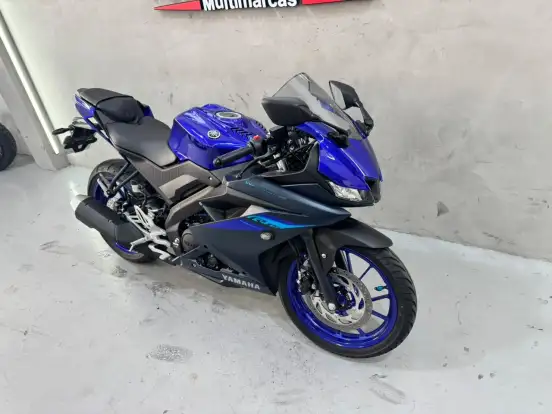YAMAHA-YZF R15-2024