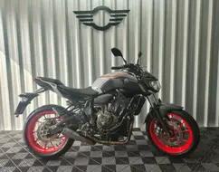 YAMAHA MT-07 ABS YAMAHA MT-07 ABS