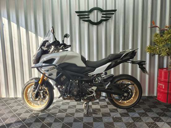 YAMAHA-MT-09 TRACER-2024