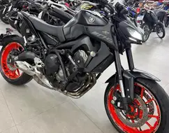 YAMAHA MT-09 YAMAHA MT-09