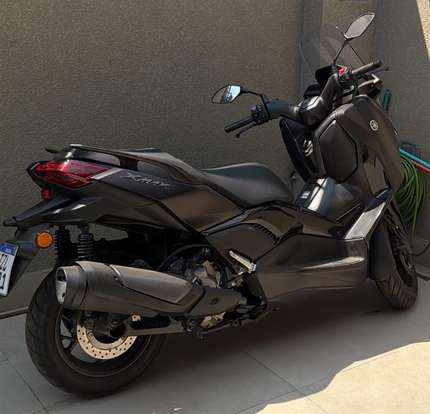 YAMAHA-XMAX 300 CONNECTED ABS-2026
